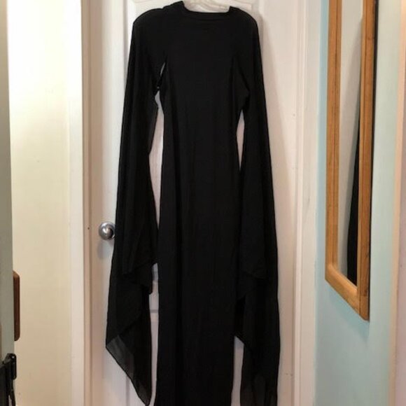 Black - Floor Length Sleeve Dress - Picture 3 of 4